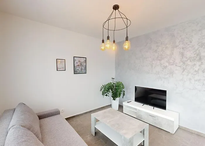Salan Apartman Sered